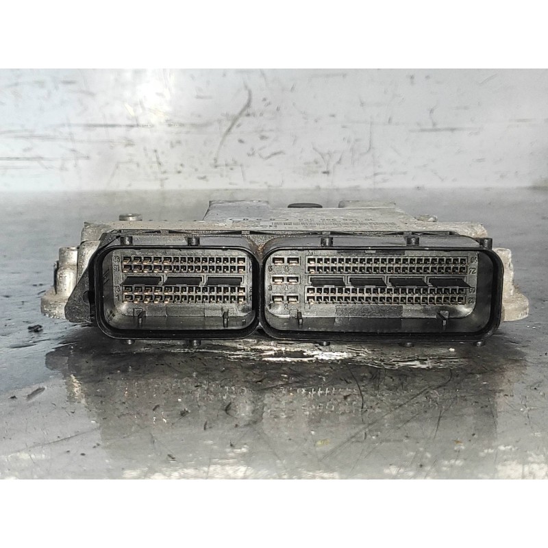 Recambio de centralita motor uce para audi a3 sportback (8p) 2.0 tdi ambiente referencia OEM IAM 0281013154 03G906021GL 