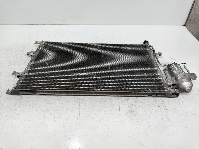 Recambio de condensador / radiador aire acondicionado para volvo xc70 2.4 diesel cat referencia OEM IAM 30676414  