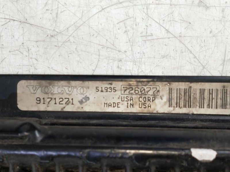 Recambio de condensador / radiador aire acondicionado para volvo v70 familiar 2.5 cat referencia OEM IAM 9171271  