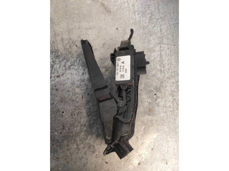Recambio de potenciometro pedal para audi a3 sportback (8p) 2.0 tdi ambiente referencia OEM IAM 1K1721503P  