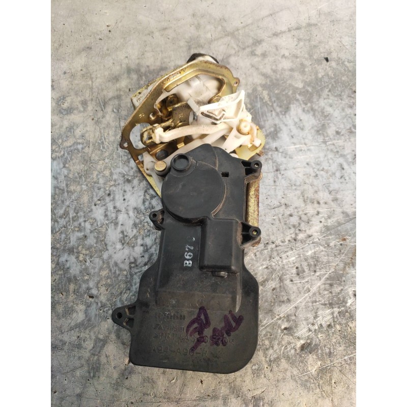 Recambio de motor cierre centralizado trasero derecho para mazda 2 berlina (dy) 1.4 crtd active referencia OEM IAM P3M71A264A26D