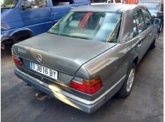 mercedes clase e (w124) berlina del año 1998 2