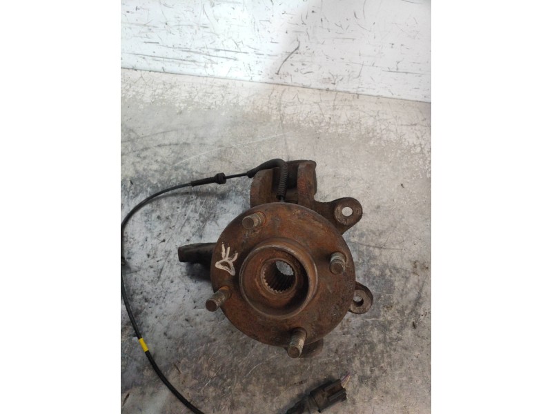 Recambio de mangueta delantera derecha para mazda 2 berlina (dy) 1.4 crtd active referencia OEM IAM   