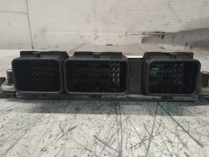 Recambio de centralita motor uce para citroen xsara berlina 2.0 hdi exclusive (80kw) referencia OEM IAM 0281010962 9646217180 ED