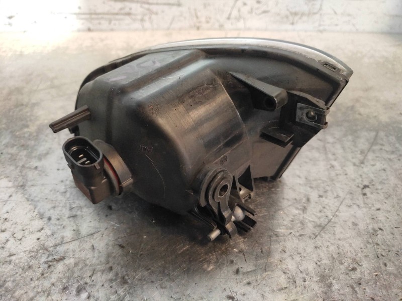 Recambio de faro antiniebla derecho para bmw serie 3 coupe (e92) 330i referencia OEM IAM 6937466 6340100001 63177839866