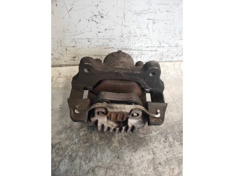 Recambio de pinza freno delantera izquierda para bmw serie 3 coupe (e92) 330i referencia OEM IAM   34116769093