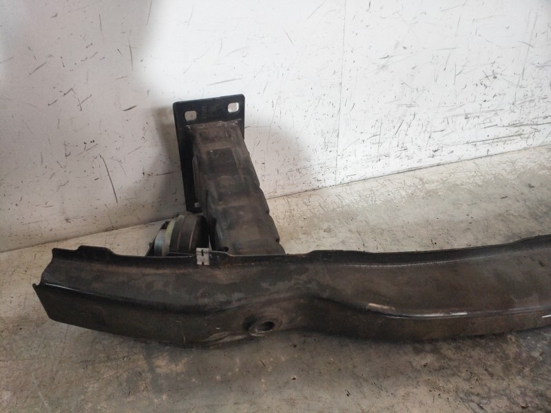 Recambio de refuerzo paragolpes delantero para bmw serie 3 coupe (e92) 330i referencia OEM IAM   