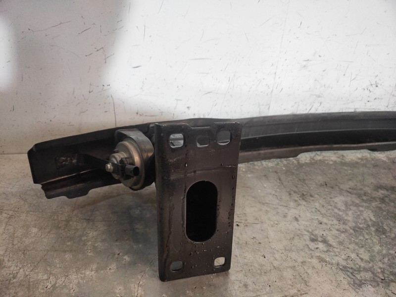 Recambio de refuerzo paragolpes delantero para bmw serie 3 coupe (e92) 330i referencia OEM IAM   