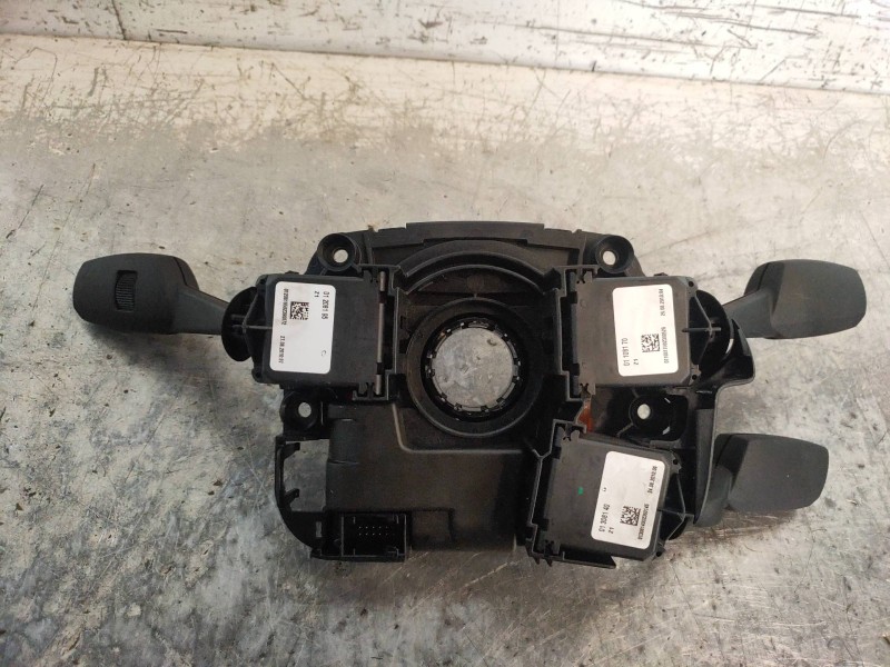 Recambio de mando luces para bmw serie 3 coupe (e92) 330i referencia OEM IAM 9123041 01308140 01108170 01208195