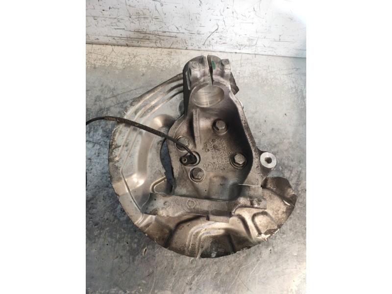 Recambio de mangueta delantera derecha para bmw serie 3 coupe (e92) 330i referencia OEM IAM 31216764444403  31216793924