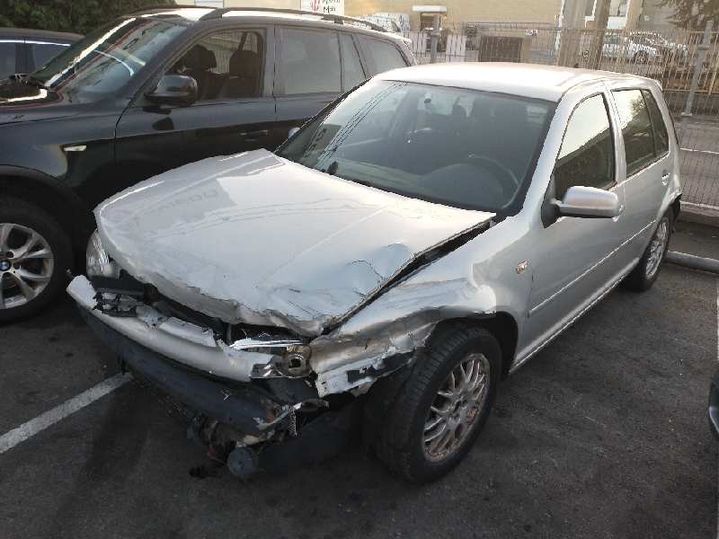 volkswagen golf iv berlina (1j1) del año 2001