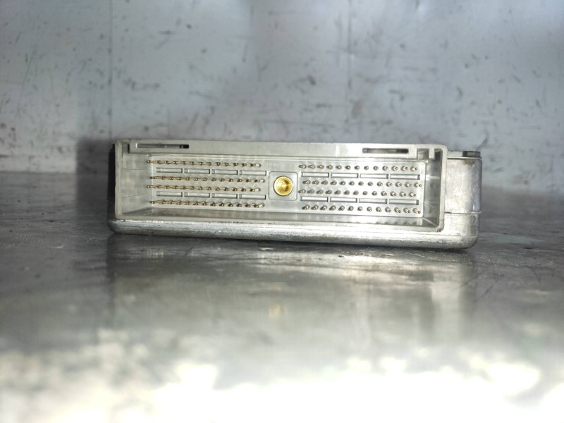 Recambio de centralita motor uce para ford focus berlina (cak) ambiente referencia OEM IAM YS4F12A650PA PANG 