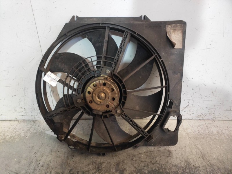 Recambio de electroventilador para renault clio ii fase i (b/cbo) 1.9 d referencia OEM IAM 8240188  