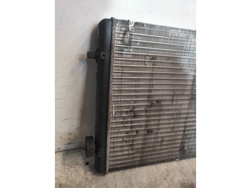 Recambio de radiador agua para volkswagen bora berlina (1j2) highline referencia OEM IAM 8MK376713781  