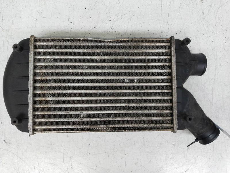 Recambio de intercooler para alfa romeo 155 2.5 turbodiesel referencia OEM IAM 50562992  