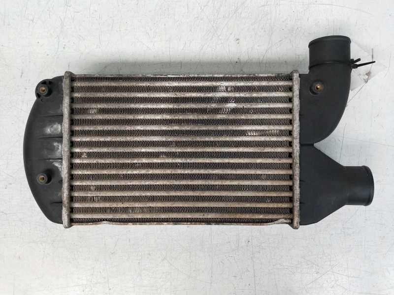 Recambio de intercooler para alfa romeo 145 1.9 jtd cat referencia OEM IAM 7626413 37391202 
