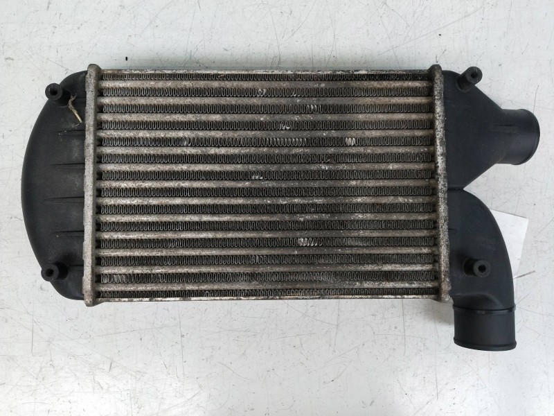 Recambio de intercooler para alfa romeo 145 1.9 jtd cat referencia OEM IAM 7626413 37391202 