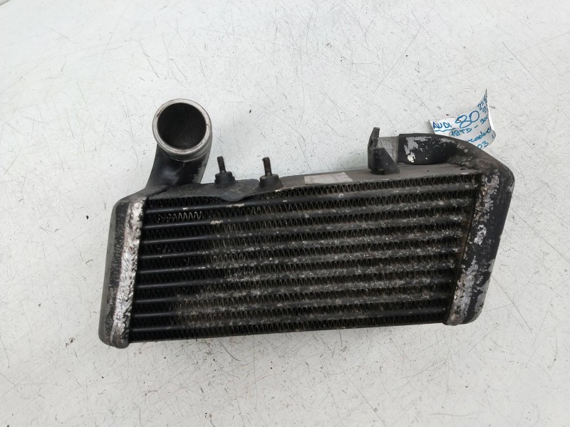 Recambio de intercooler para audi 80 avant 1.9 tdi referencia OEM IAM 028145805  