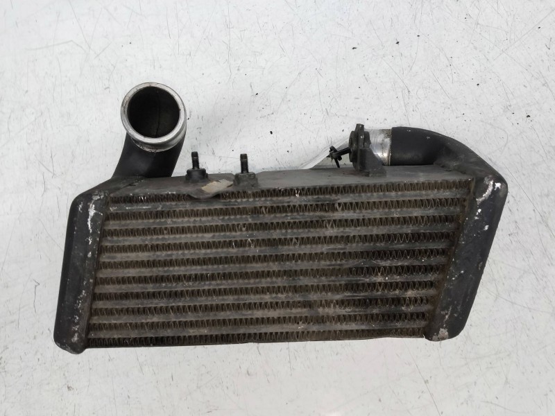 Recambio de intercooler para audi 80 avant 1.9 tdi referencia OEM IAM 028145805  