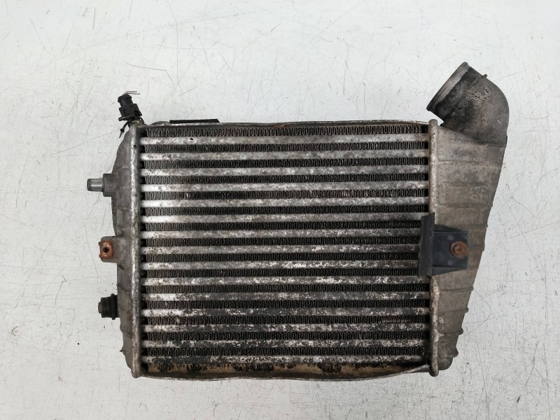 Recambio de intercooler para audi 100 berlina (c4) 2.5 tdi referencia OEM IAM 1231471  