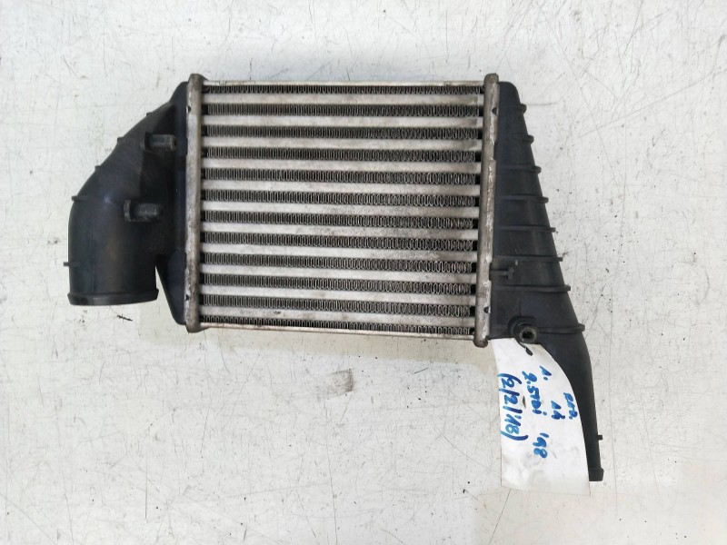 Recambio de intercooler para audi a4 berlina (b5) 2.5 tdi referencia OEM IAM 059145806 157561213 