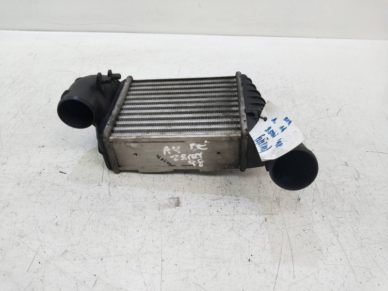 Recambio de intercooler para audi a4 berlina (b5) 2.5 tdi referencia OEM IAM 059145806 157561213 