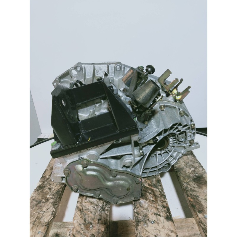 Recambio de caja cambios para mg rover serie 75 (rj) 2.0 cdt classic referencia OEM IAM 47R37 01 708 99677 