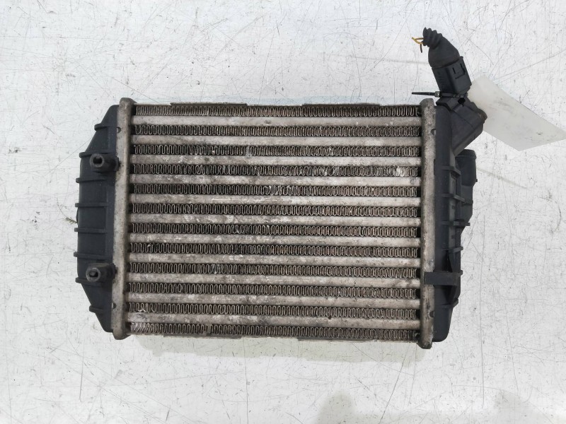 Recambio de intercooler para audi a4 berlina (b5) 2.5 v6 24v tdi referencia OEM IAM 059145805 157562013  Recambio de intercooler para audi a4 berlina (b5) 2.5 v6 24v tdi referencia OEM IAM 059145805 157562013