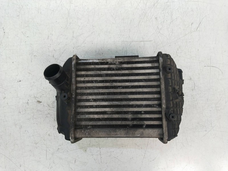 Recambio de intercooler para audi a4 berlina (8e) 2.5 v6 24v tdi referencia OEM IAM 8EO145805P   Recambio de intercooler para audi a4 berlina (8e) 2.5 v6 24v tdi referencia OEM IAM 8EO145805P