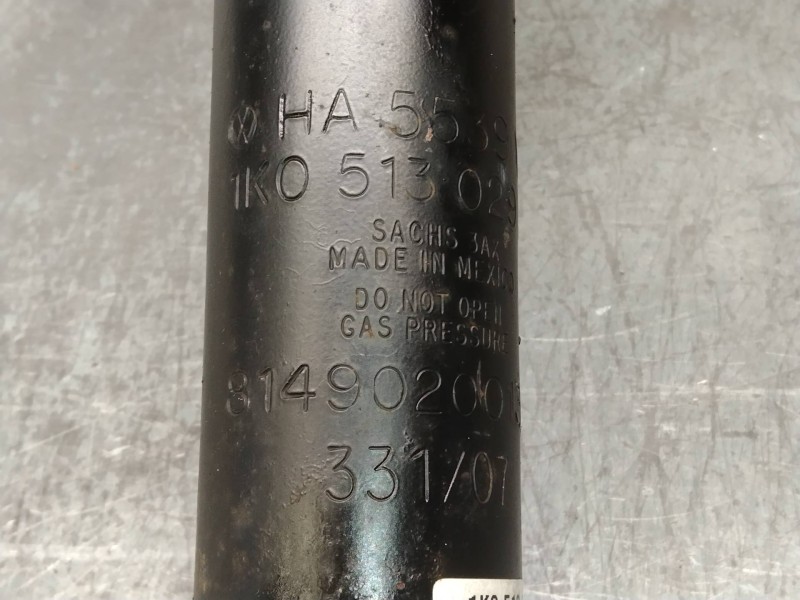 Recambio de amortiguador trasero derecho para volkswagen golf v variant (1k5) advance referencia OEM IAM 1K0513029JA 1K0512011TD