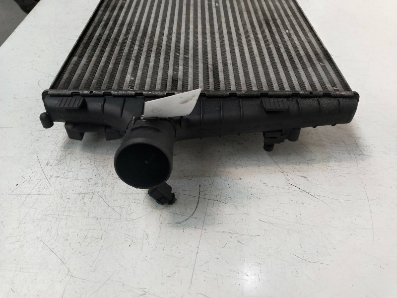 Recambio de intercooler para audi allroad quattro (4b5) 2.5 v6 24v tdi referencia OEM IAM 4B0145805A   Recambio de intercooler para audi allroad quattro (4b5) 2.5 v6 24v tdi referencia OEM IAM 4B0145805A