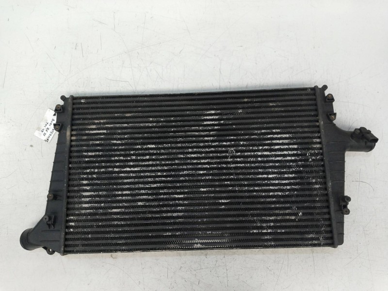 Recambio de intercooler para audi a6 avant (4b5) 2.5 v6 24v tdi referencia OEM IAM 4B0145805A  