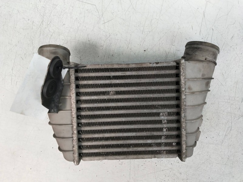 Recambio de intercooler para audi tt (8n3/8n9) 1.8 20v turbo referencia OEM IAM 8L9145805G 848904SC 