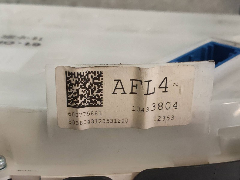Recambio de cuadro instrumentos para opel astra j lim. cosmo referencia OEM IAM 13433804 AFL4 