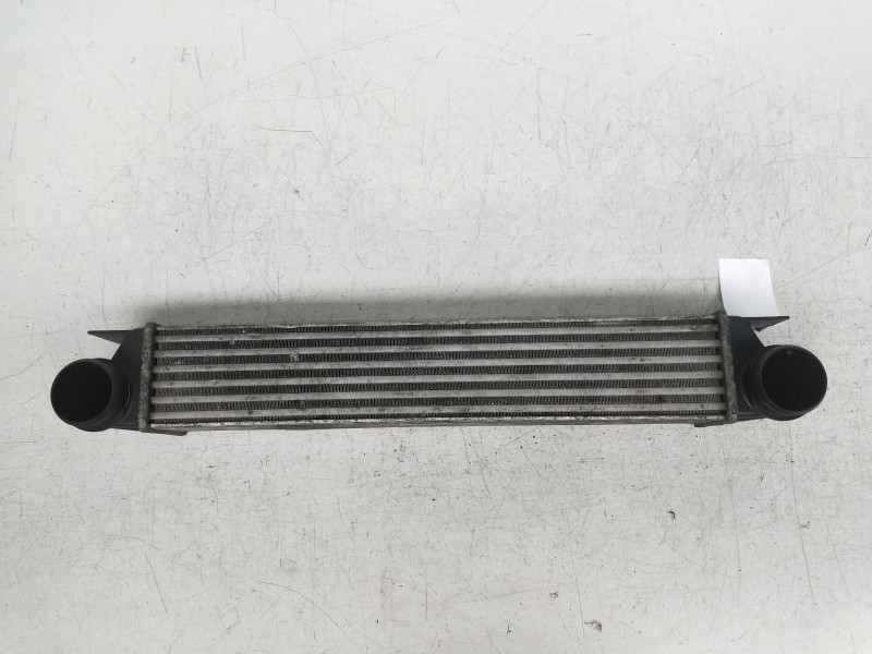 Recambio de intercooler para bmw serie 7 (e38) 730d automático referencia OEM IAM 17512247359  