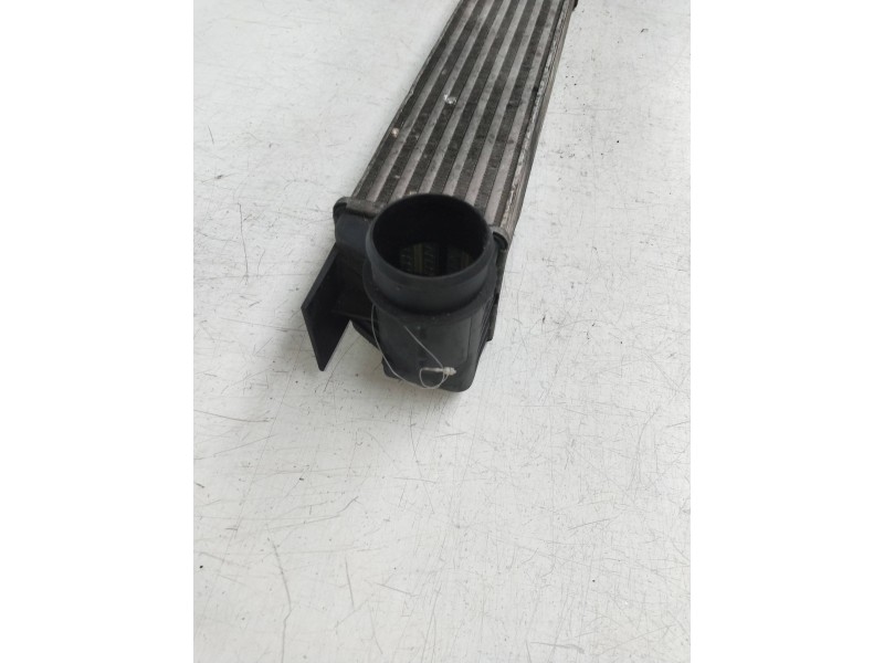 Recambio de intercooler para bmw serie 7 (e38) 730d automático referencia OEM IAM 17512247359  