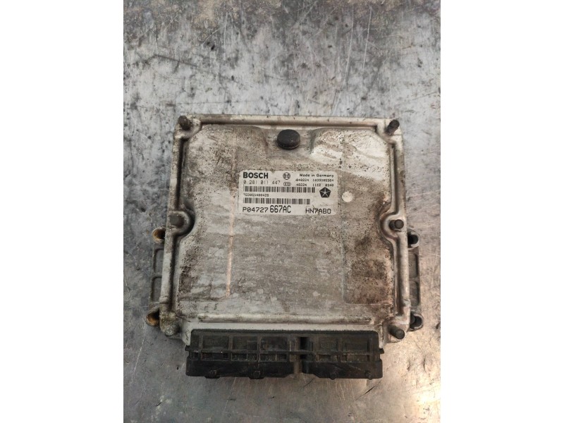 Recambio de centralita motor uce para chrysler voyager (rg) 2.5 crd se grand voyager referencia OEM IAM 0281011447 P04727667AC T