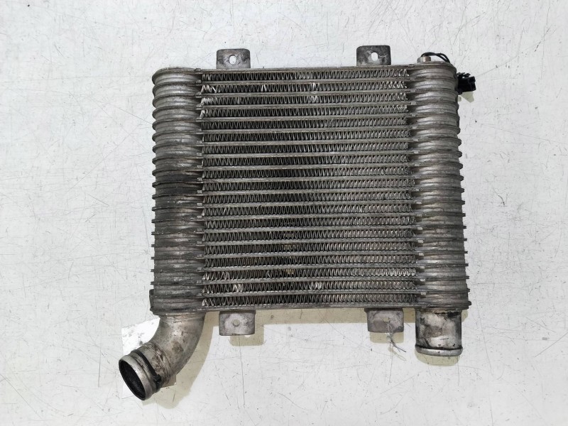 Recambio de intercooler para hyundai h 1 2.5 turbodiesel cat referencia OEM IAM 281904A20X  