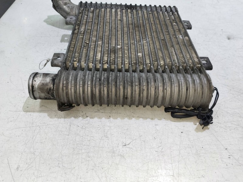 Recambio de intercooler para hyundai h 1 2.5 turbodiesel cat referencia OEM IAM 281904A20X  