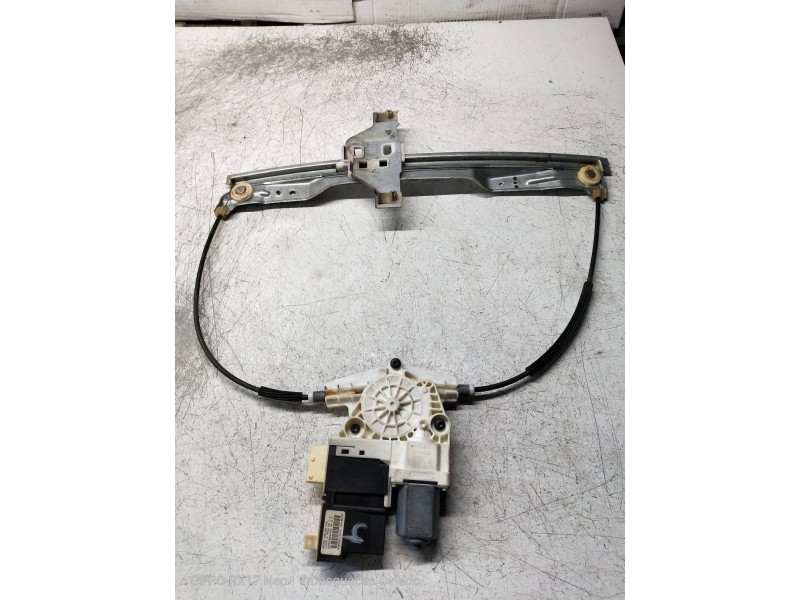 Recambio de elevalunas delantero derecho para citroen c4 coupe vtr referencia OEM IAM 996388100  3P