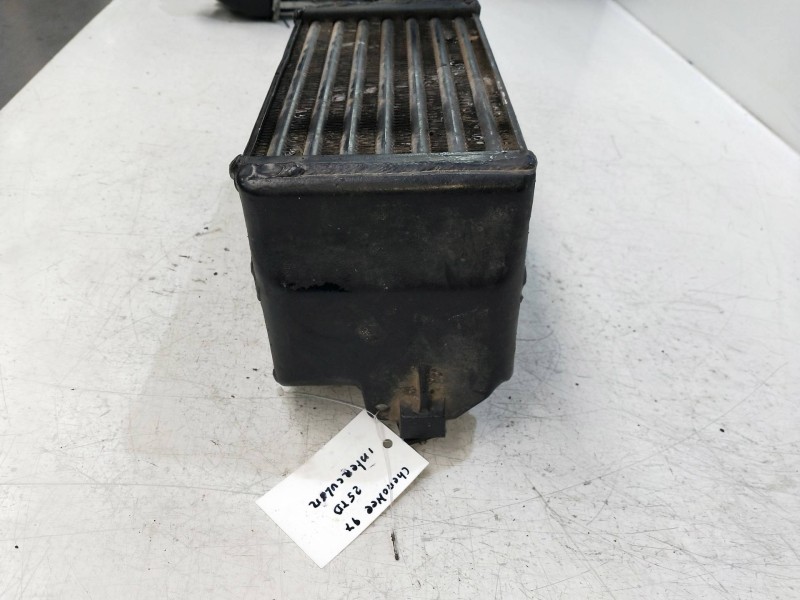 Recambio de intercooler para jeep cherokee (j) 2.5 td referencia OEM IAM 52028089  