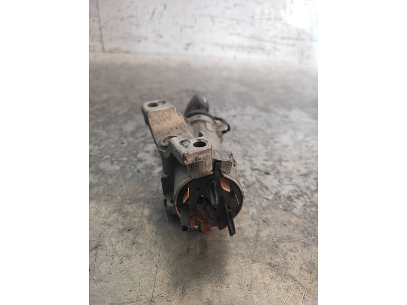 Recambio de conmutador de arranque para audi a4 berlina (8e) 1.8 t referencia OEM IAM 4B0905851  