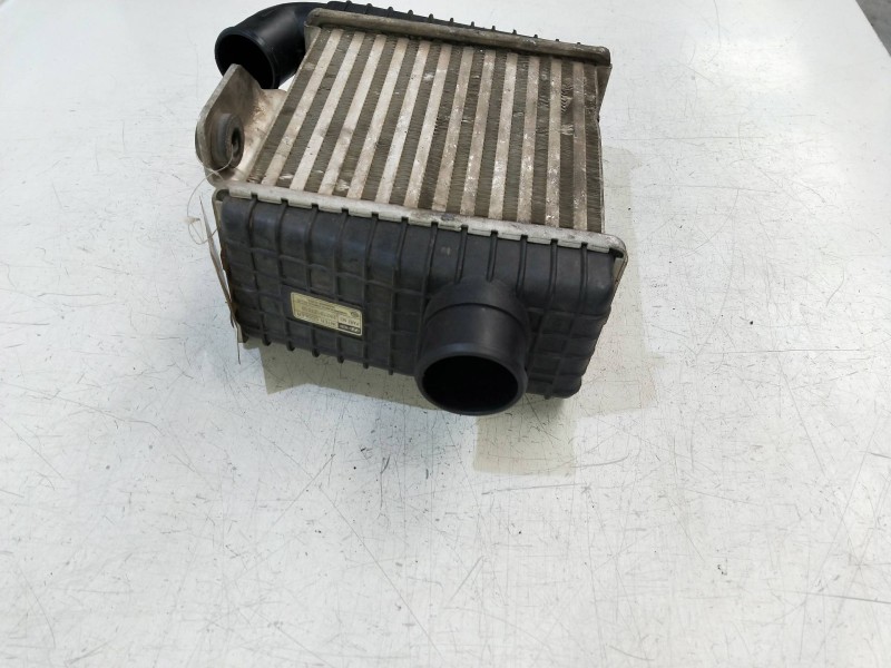 Recambio de intercooler para kia cerato 2.0 ex crdi berlina (4-ptas.) referencia OEM IAM 2827027010   Recambio de intercooler para kia cerato 2.0 ex crdi berlina (4-ptas.) referencia OEM IAM 2827027010