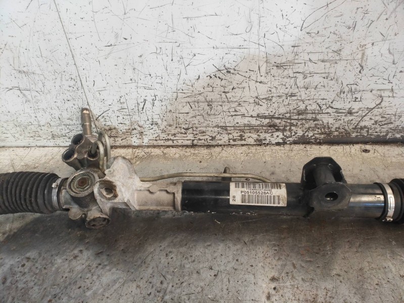 Recambio de cremallera direccion para dodge caliber se referencia OEM IAM P05105528AC  