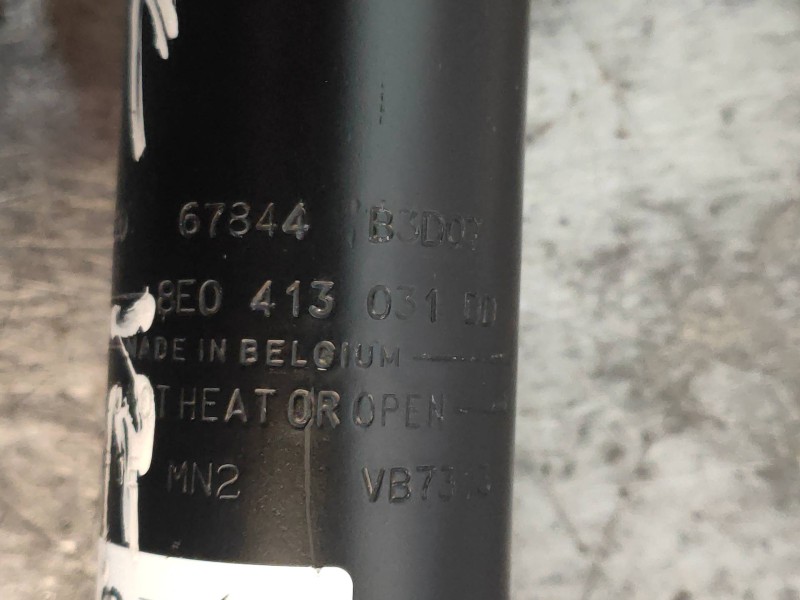 Recambio de amortiguador delantero izquierdo para audi a4 berlina (8e) 1.8 t referencia OEM IAM 8E0413031  