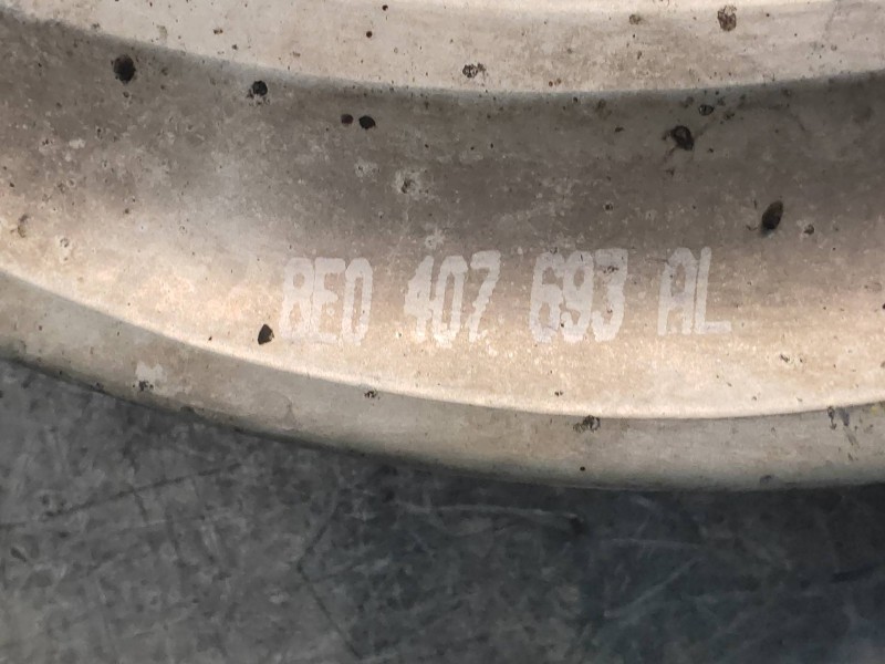 Recambio de brazo suspension inferior delantero izquierdo para audi a4 berlina (8e) 1.8 t referencia OEM IAM 8E0407693  