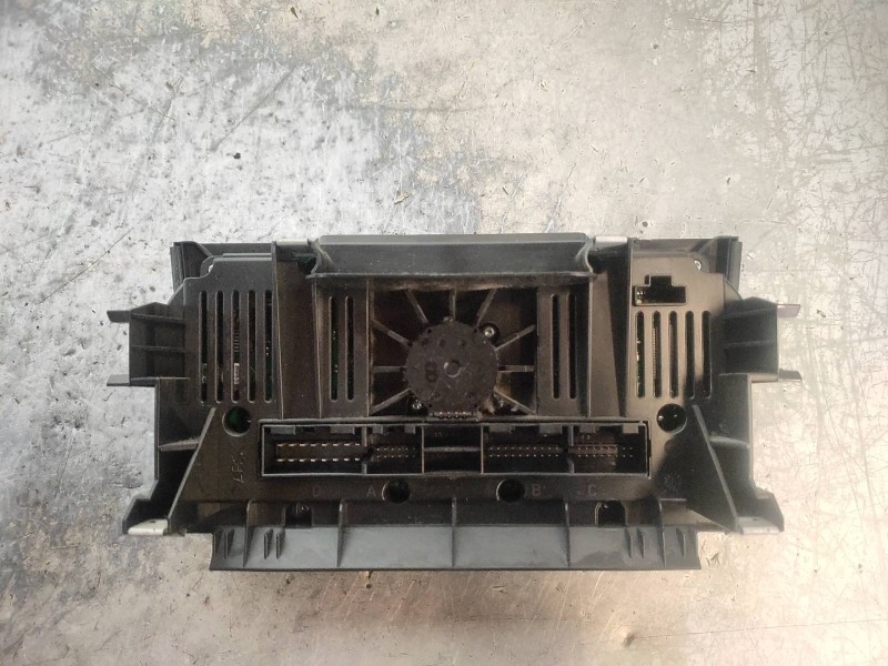 Recambio de mando calefaccion / aire acondicionado para audi a3 (8p) 2.0 tdi referencia OEM IAM 8P0820043BK A2C53346854 