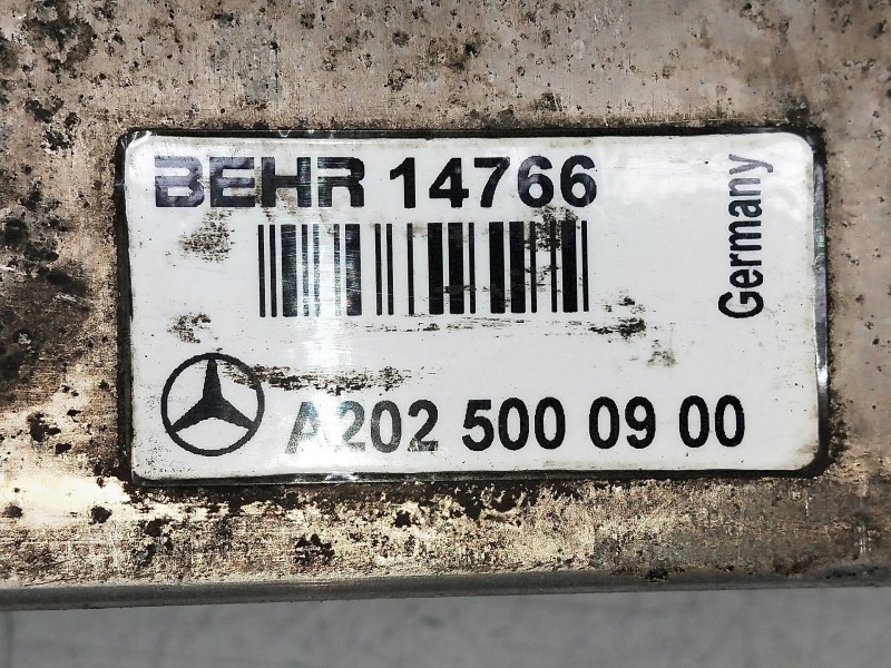 Recambio de intercooler para mercedes clase c (w202) berlina 250 td (202.128) referencia OEM IAM 2025000900 14766  Recambio de intercooler para mercedes clase c (w202) berlina 250 td (202.128) referencia OEM IAM 2025000900 14766