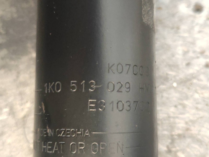 Recambio de amortiguador trasero derecho para audi a3 (8p) 2.0 tdi referencia OEM IAM 1K0513029HM  