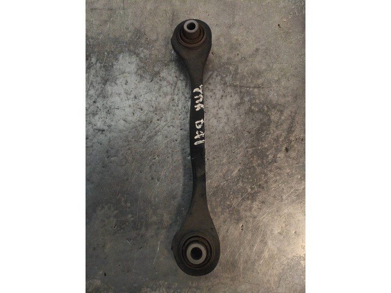 Recambio de brazo suspension superior trasero derecho para audi a3 (8p) 2.0 tdi referencia OEM IAM 1K0501529H  